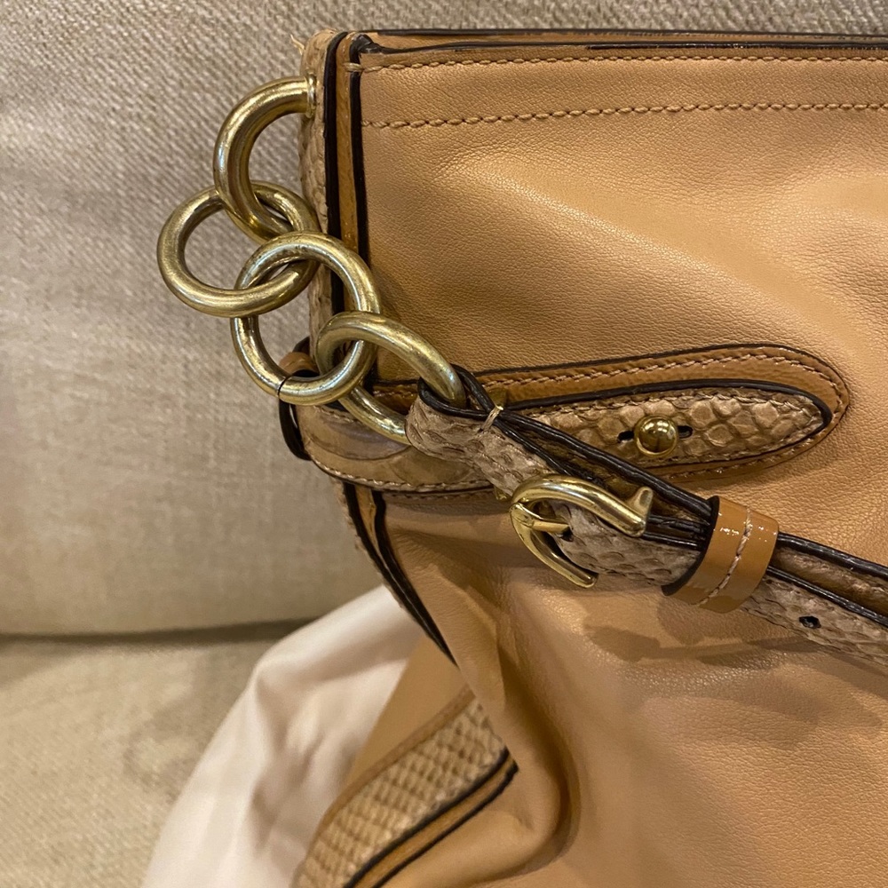 Coach Purse - Picture 3 of 7